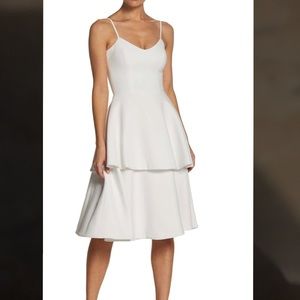 NEW Nordstrom off white tiered skirt knee dress M
